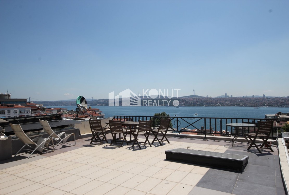 Gümüşsuyu'nda Bakımlı Binada, 1+1 Mobilyalı Daire