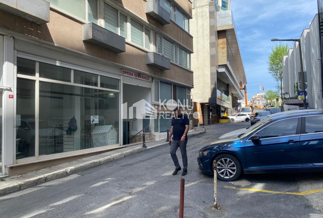 Taksim The Marmara Otel Yanı, 21 m² Ferah Ofis