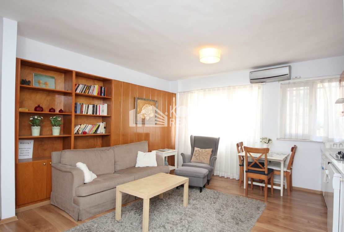 Gümüşsuyu'nda Mobilyalı 3+1 Kiralık Daire
