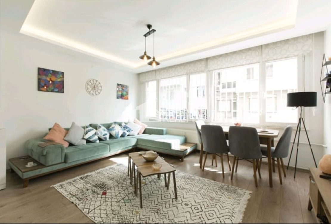 Gümüşsuyu'nda Bakımlı, 3+1 Kiralık Ferah Daire