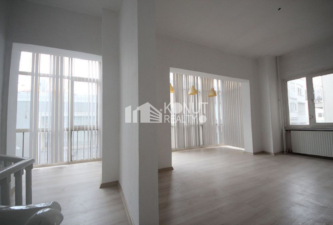 Gümüşsuyu Alman Konsolosluğu 140 m² Dubleks