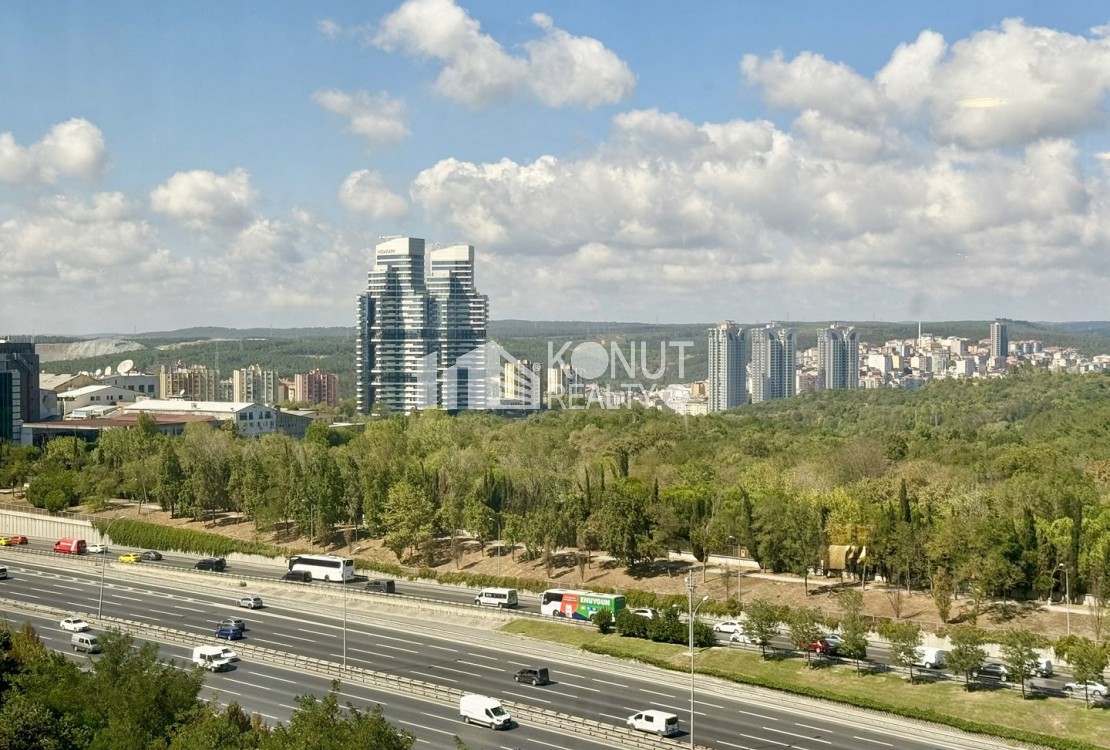 SEBA İŞ MERKEZİ'NDE OTOPARKLI, 450m² KİRALIK OFİS