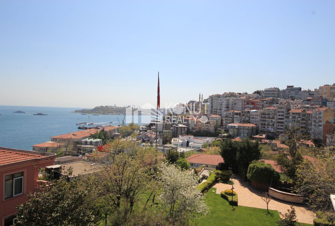Boğaz Manzaralı, Bakımlı, 3+1 Satılık Daire