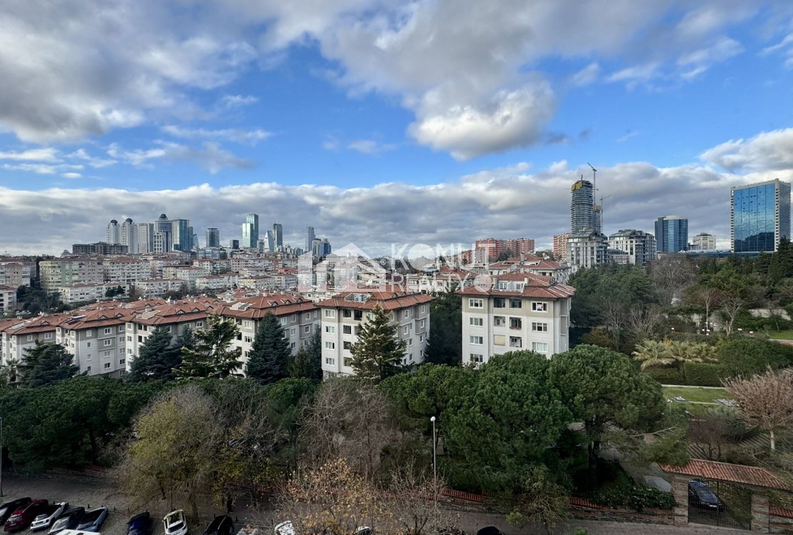 ULUS'TA OTOPARKLI, ÇİFT TERASLI, 200 m², SATILIK DUBLEKS