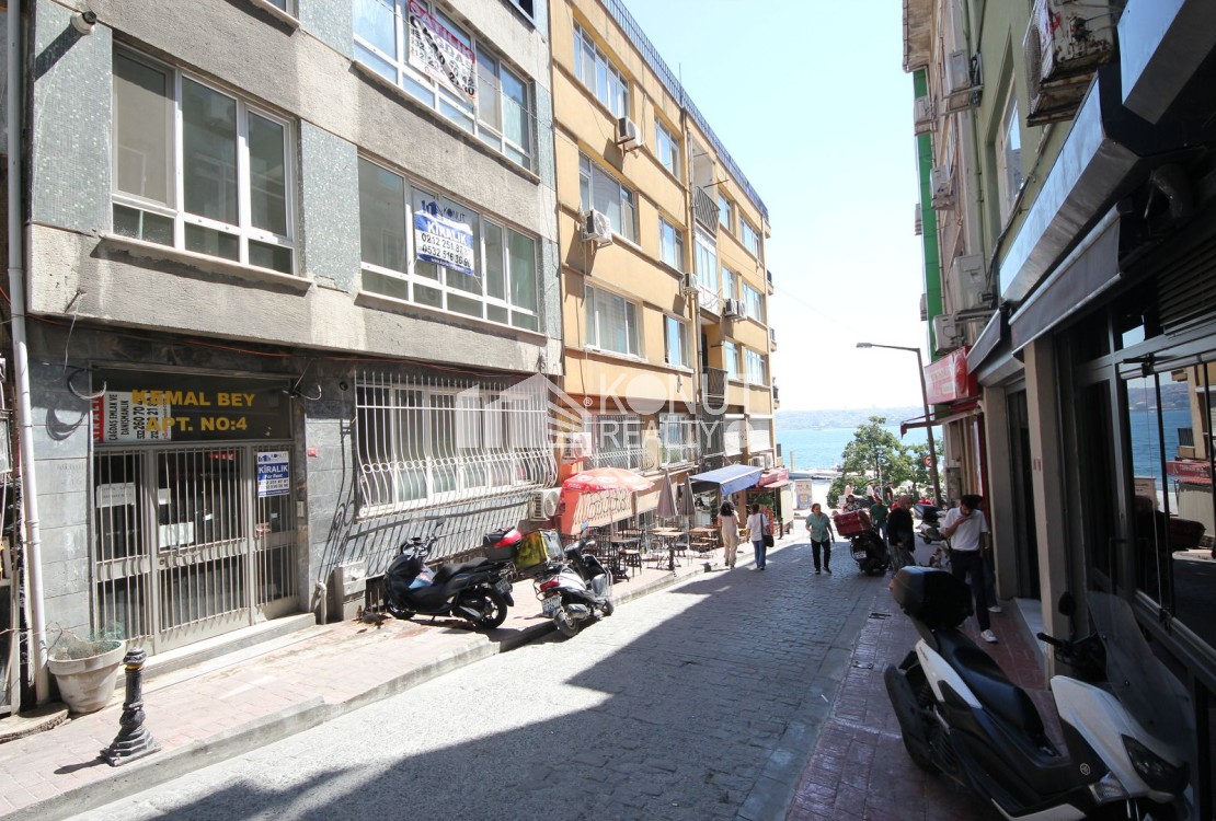 Kabataş'ta Mükemmel Konumda 2+1 Daire