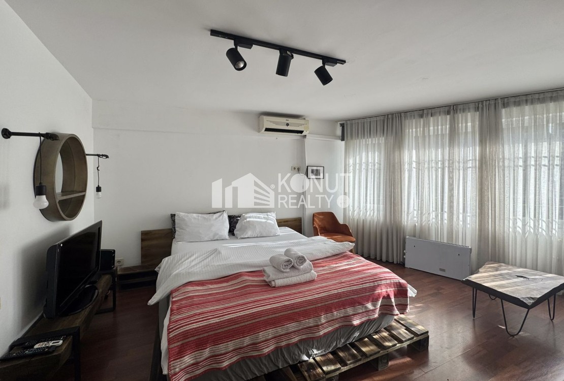 Gümüşsuyu Cihangir 1.Kat Kiralık Stüdyo Daire