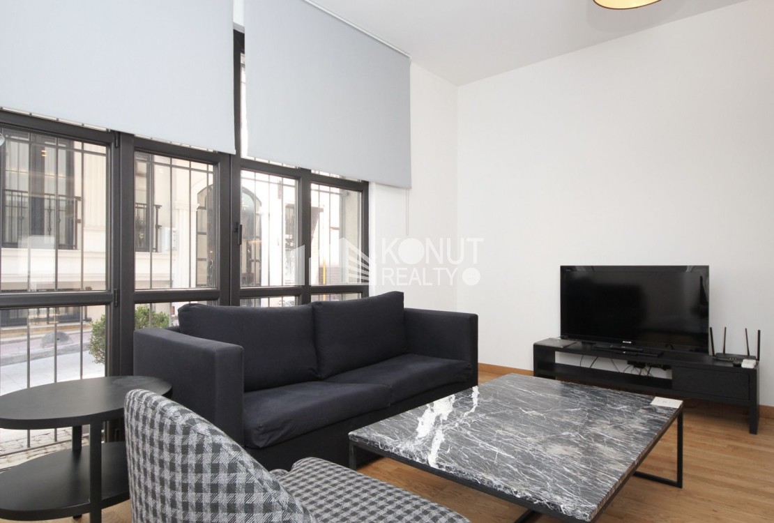 Gümüşsuyu'nda 1+1 Otoparklı Boş Kiralık Daire