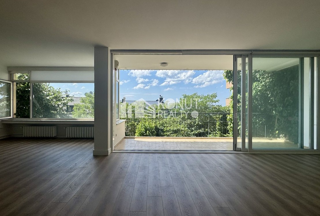 Beşiktaş'ta 4+1, 200 m², Yenilenmiş Kiralık Daire