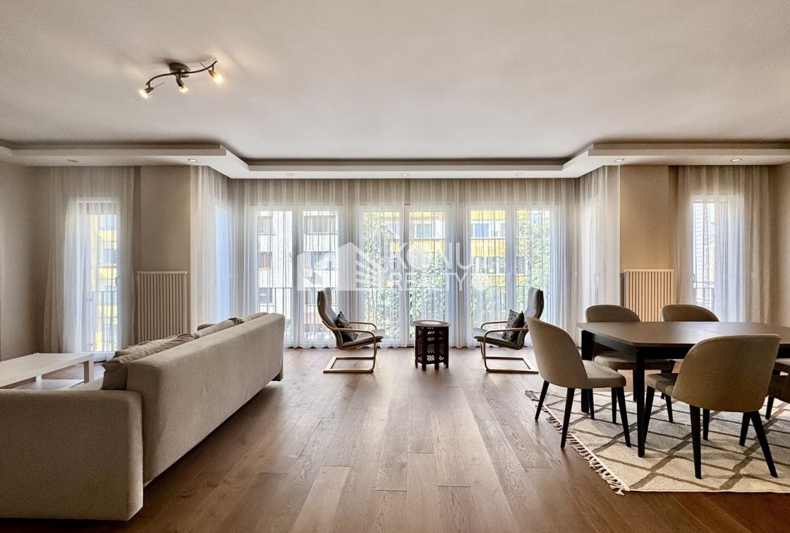Furnished 3+1 Flat For Rent in Cihangir