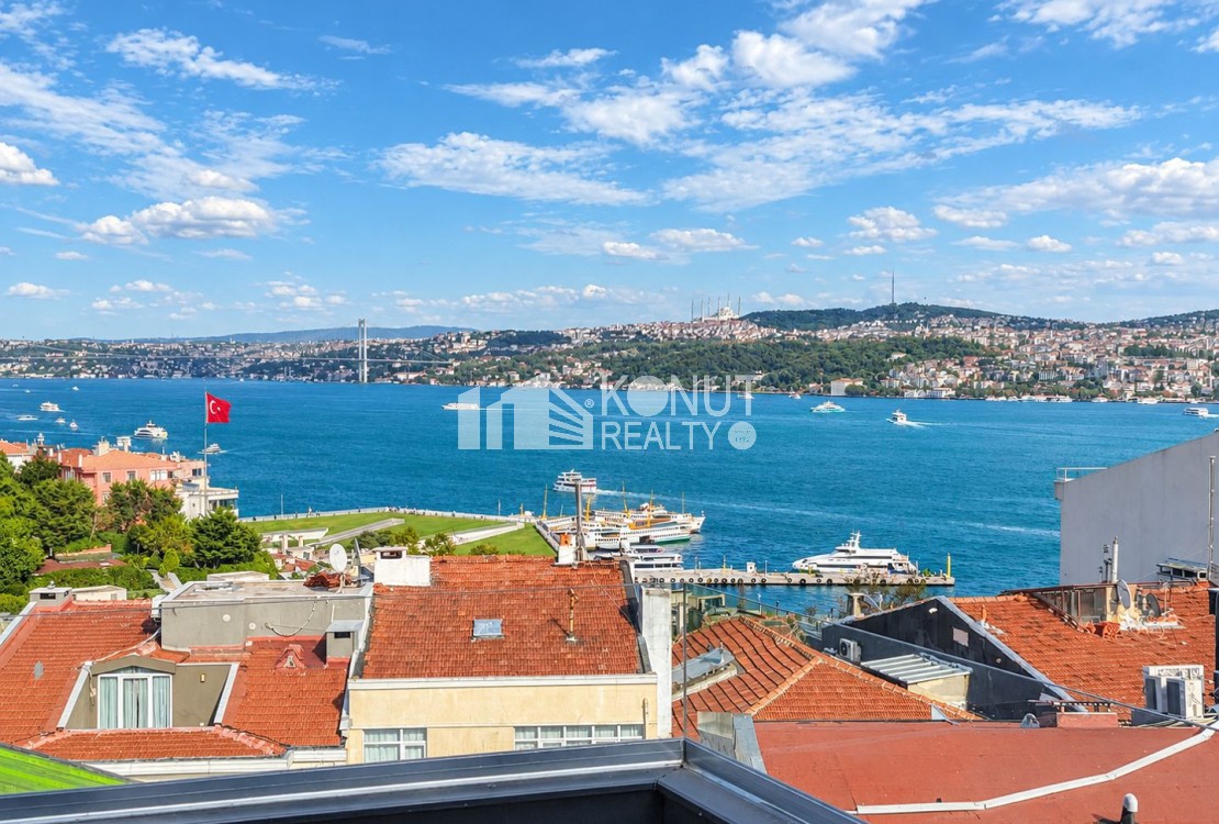 Bosphorus View, Furnished Apartment in Cihangir