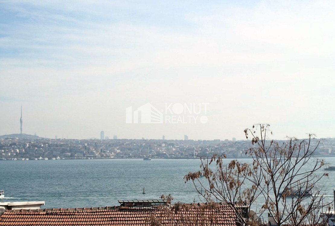 Sea View, Balcony, 3+1 Flat For Rent in Kabatas